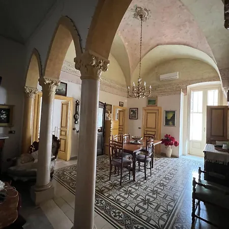 Palazzotto Maria * Fasano